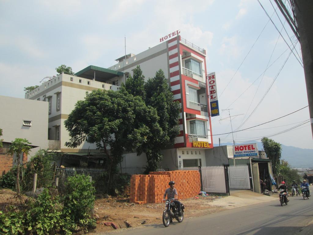 Ngoc Phuong Hotel Bao Loc Luaran gambar